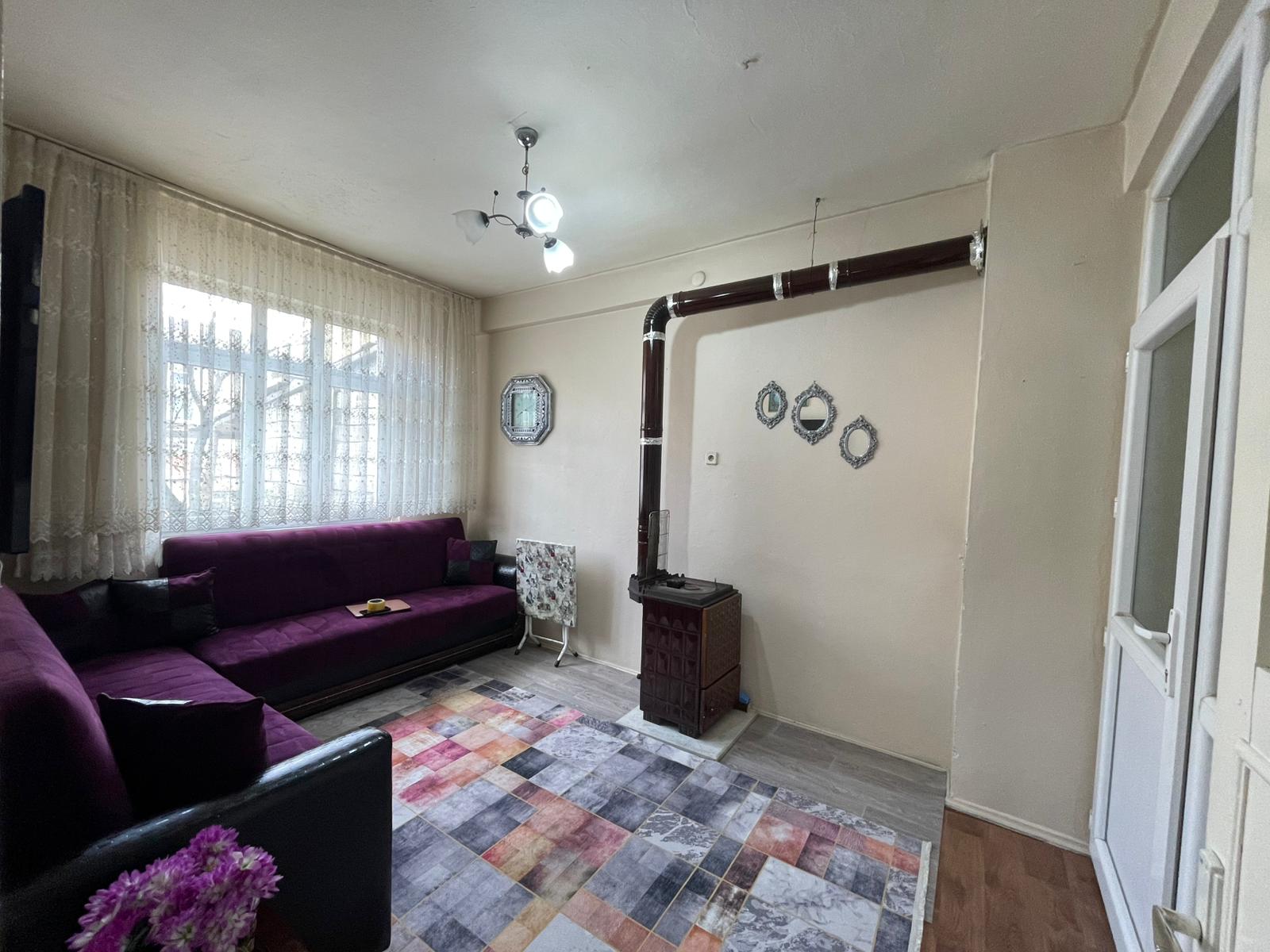ABDURRAHMAN GAZİDE 2 KATLI BİNA